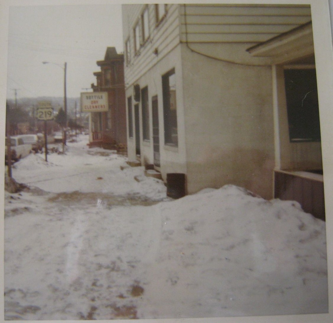 Sottile Dry Cleaners on Bigler Avenue in Spangler PA